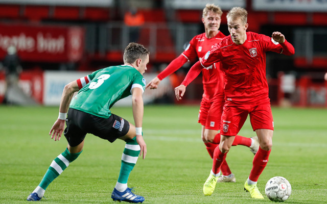 蜂鸟电竞中国-包含今晚北京首钢调整名单以备荷甲，扳平良机环节打磨，目标明确，训练强度明显提升的词条-蜂鸟电竞中国